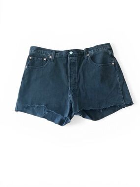 Levi’s Black 501 Denim Shorts Raw Distressed Hem Sz 34